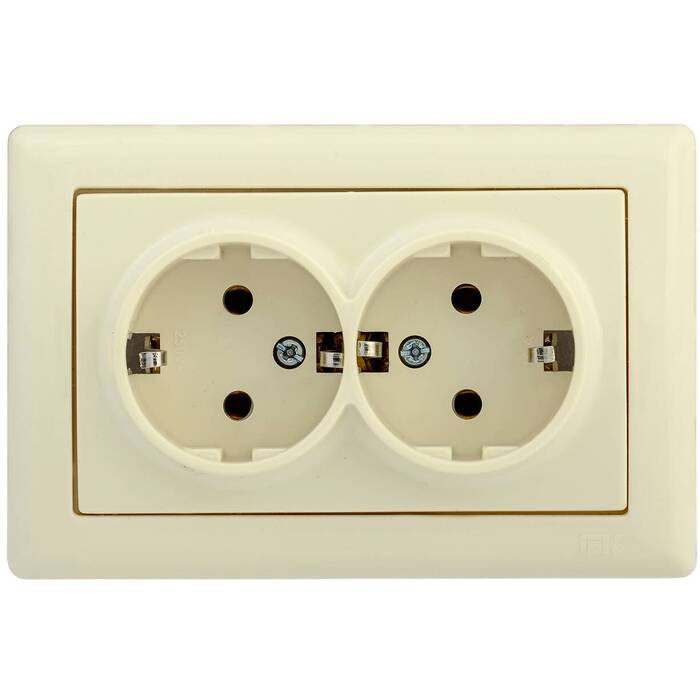 Розетка двойная IEK BOLERO, скрытый монтаж, с заземлением, кремовый, ERB21-K33-16