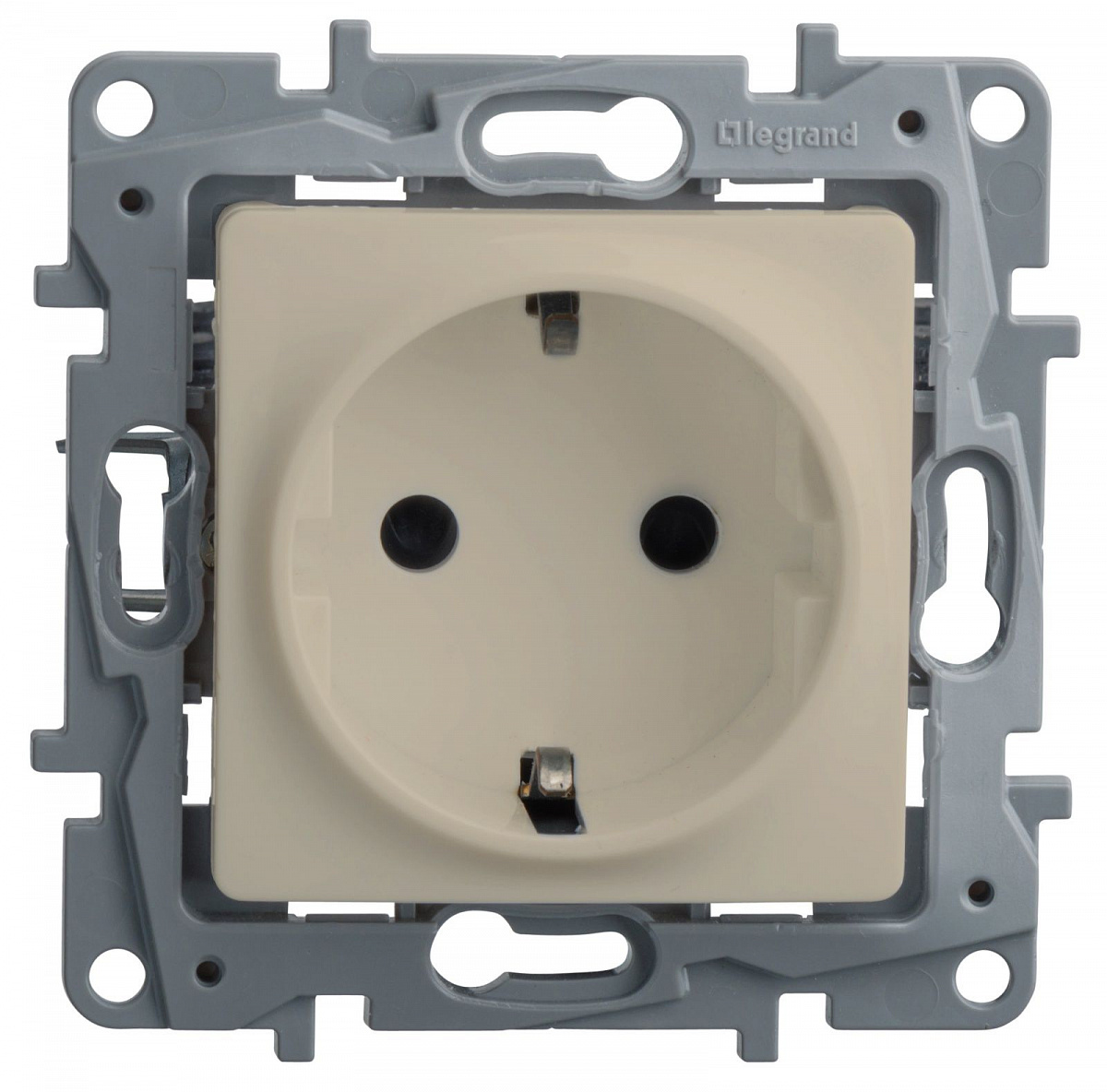 Розетка 2К+З со шторками - немецкий стандарт - автоматические зажимы - 16 А - 250 В~ - Etika - слоновая кость