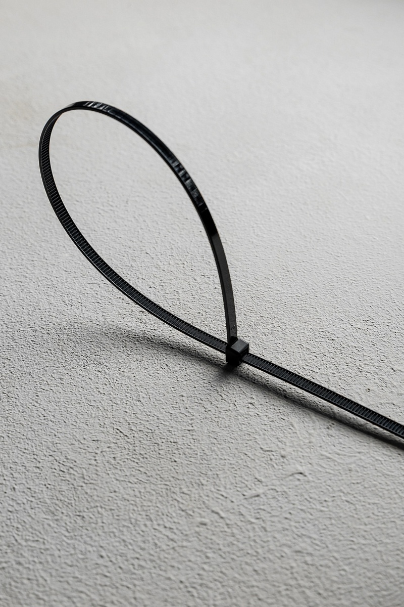 Хомут-стяжка кабельная 3,6х150 нейлон черн (уп.100шт) DYNEL